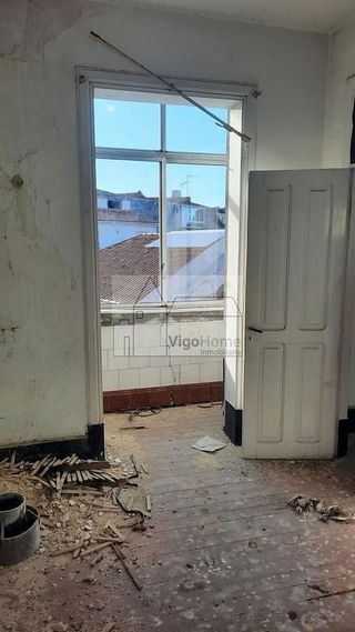 Edificio en venta en Baiona