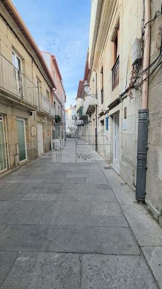 Edificio en venta en Baiona
