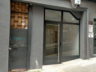 Local comercial en alquiler en Matiko-Ciudad Jardín en Bilbao