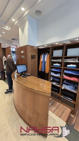 Local comercial en alquiler en Centro en Vitoria-Gasteiz