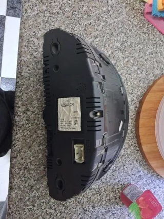 Cuadro instrumentos Mercedes Vito 639