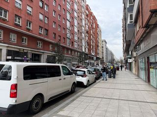 Garaje en alquiler en Castilla - Hermida en Santander