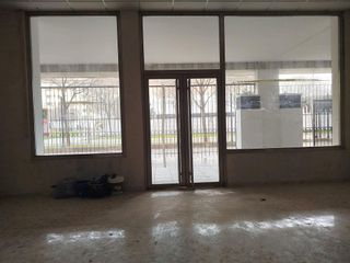 Local comercial en venta en Fontanal - San Carlos - San José en Sevilla