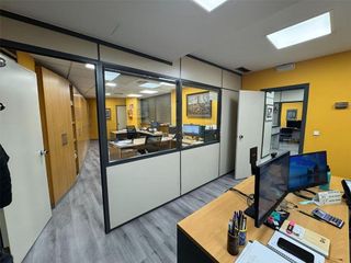 Oficina en venta en Ensanche - Sar en Santiago de Compostela