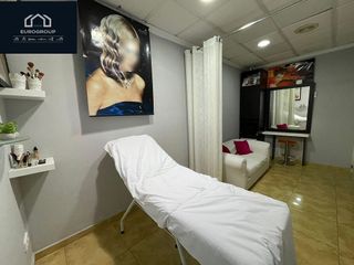 Local comercial en alquiler en Pueblo Poniente en Benidorm