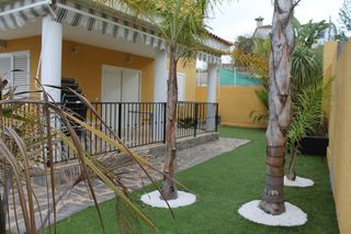 Chalet en alquiler en Núcleo Urbano en Pobla de Vallbona (la)