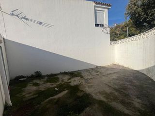 Casa pareada en venta en San García en Algeciras