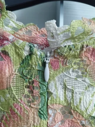 Vestido Adolfo Dominguez encaje floral