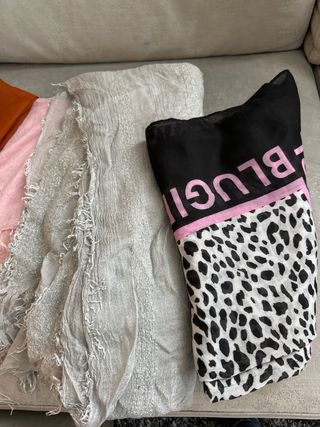 Sciarpe assortite varie misure