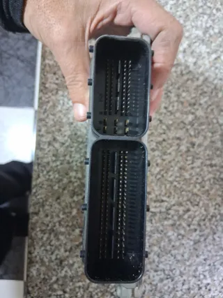 ECU Bosch Mercedes Vito A646 150 70 72