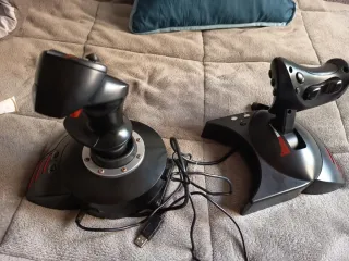 Offerta Thrustmaster HOTAS T.Flight PS3/PC