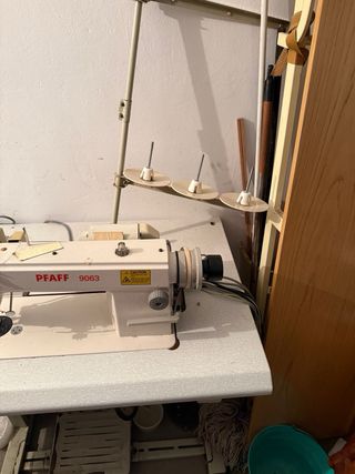 Máquina de coser Pfaff 9063