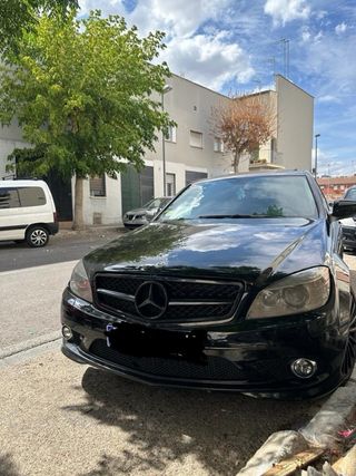 Mercedes-Benz C320 2019