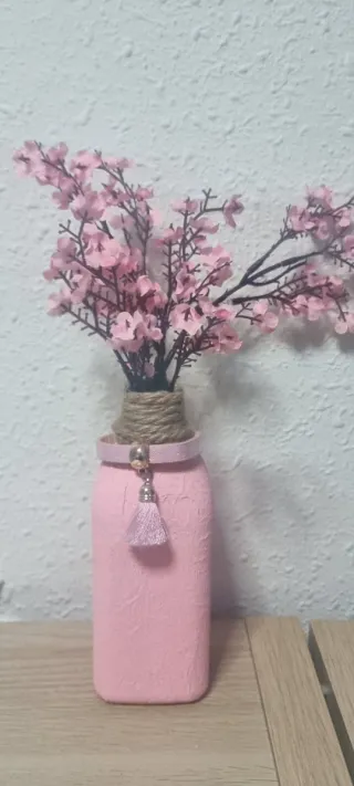 Maceteros reciclados hechos con amor