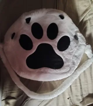 Bolso peluche pata de perro, gato,blanco