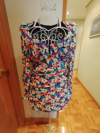 Vestido estampado floral Zara