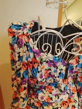 Vestido estampado floral Zara