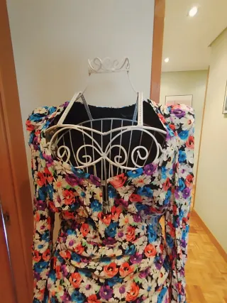 Vestido estampado floral Zara