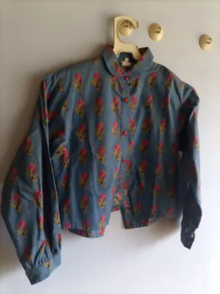 Conjunto falda y blusa niña