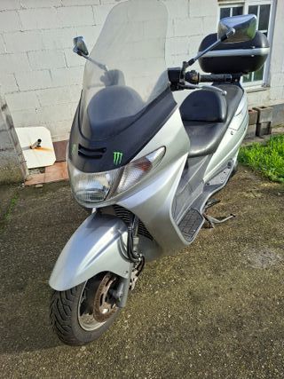 Suzuki Burgman 250 Plata