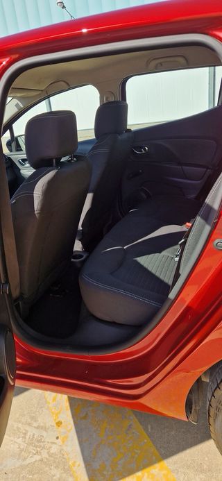 Renault Clio del 2014 en muy buen estado