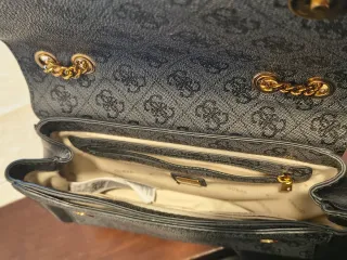 Bolso Guess Negro Cadena Dorada