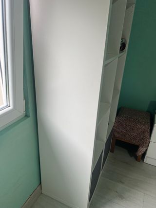 Estantería modular blanca