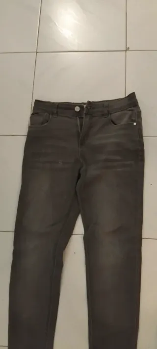 Pantalón vaquero Talla 11-12 años