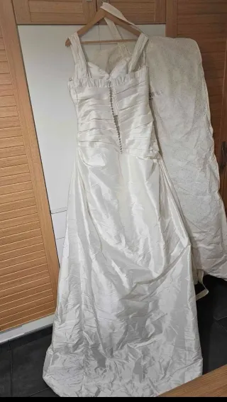 Vestido de Novia Pronovias Talla 48 + Velo