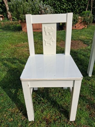 Tavolino e sedia per bambini