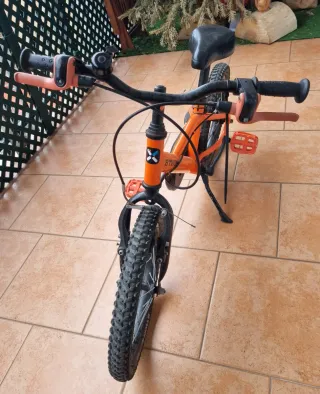 Bicicleta infantil 16" Btwin naranja