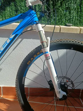 Bicicleta Trek Superfly 7