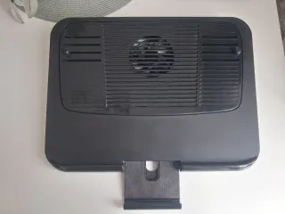 Reposa PC Portátiles con Ventilador. Base Refriger