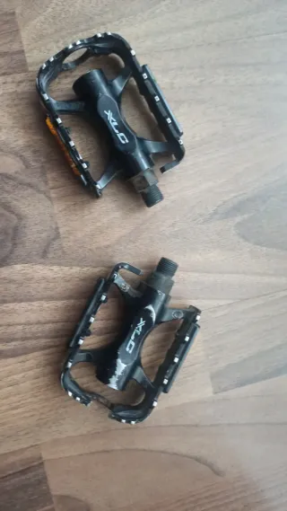 Pedales XLC para Bicicleta