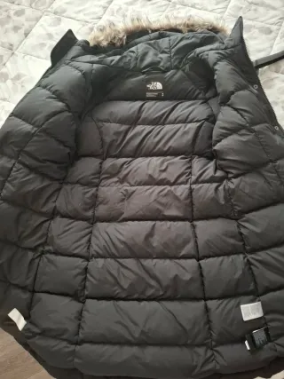 Parka The North Face Negra con Capucha