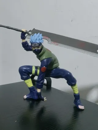 Action Figure Kakashi con Spada