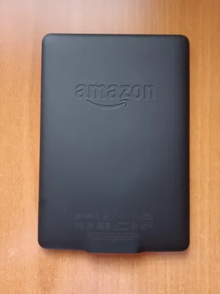 E-reader Kindle Paperwhite 7 Nero con accessori