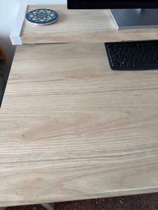 Escritorio madera y metal