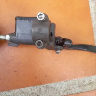 Bomba Freno Delantero Suzuki RMX 50
