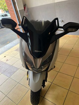 HONDA FORZA 300 2020 — COMO NUEVA