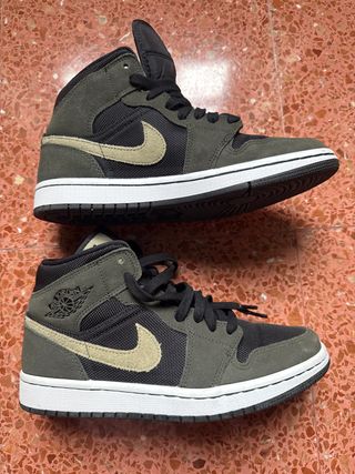 Botas Nike Air Jordan Beige y Verde Oliva