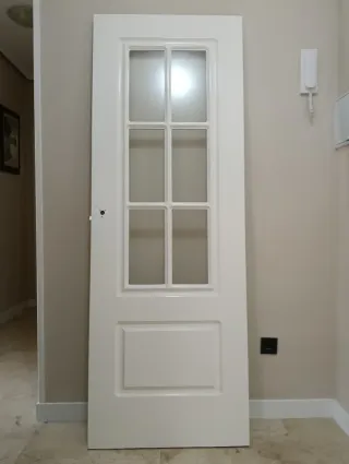 Puertas de interior madera maciza blancas