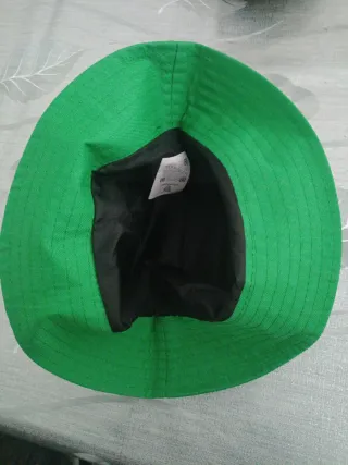 Gorro bucket Guinness blanco, negro y verde