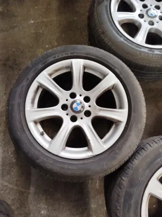 Llantas BMW 17 con neumáticos seminuevos