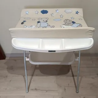 Cambiador bañera para bebé con estampado