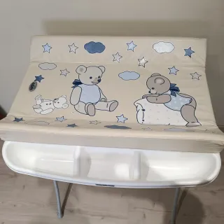 Cambiador bañera para bebé con estampado