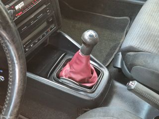 Volkswagen Golf 1.6 Conceptline 105CV