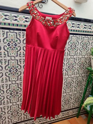 Vestido fiesta, largo por debajo de la rodilla, us