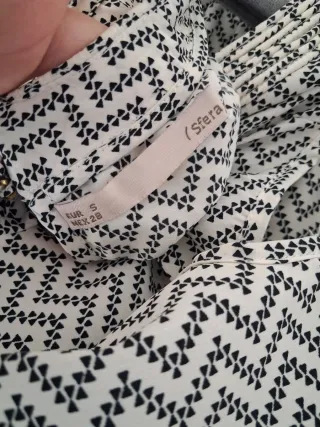 Blusa sin mangas con estampado geométrico