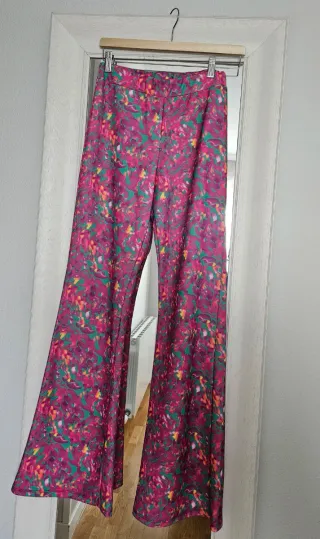 Traje pantalón estampado floral
